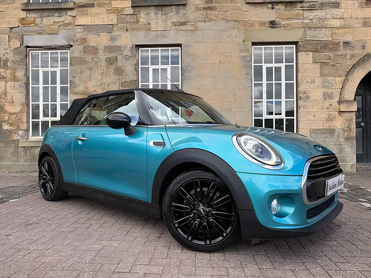 Used 2018 MINI Convertible Cooper Blue - Interior and Exterior details 6