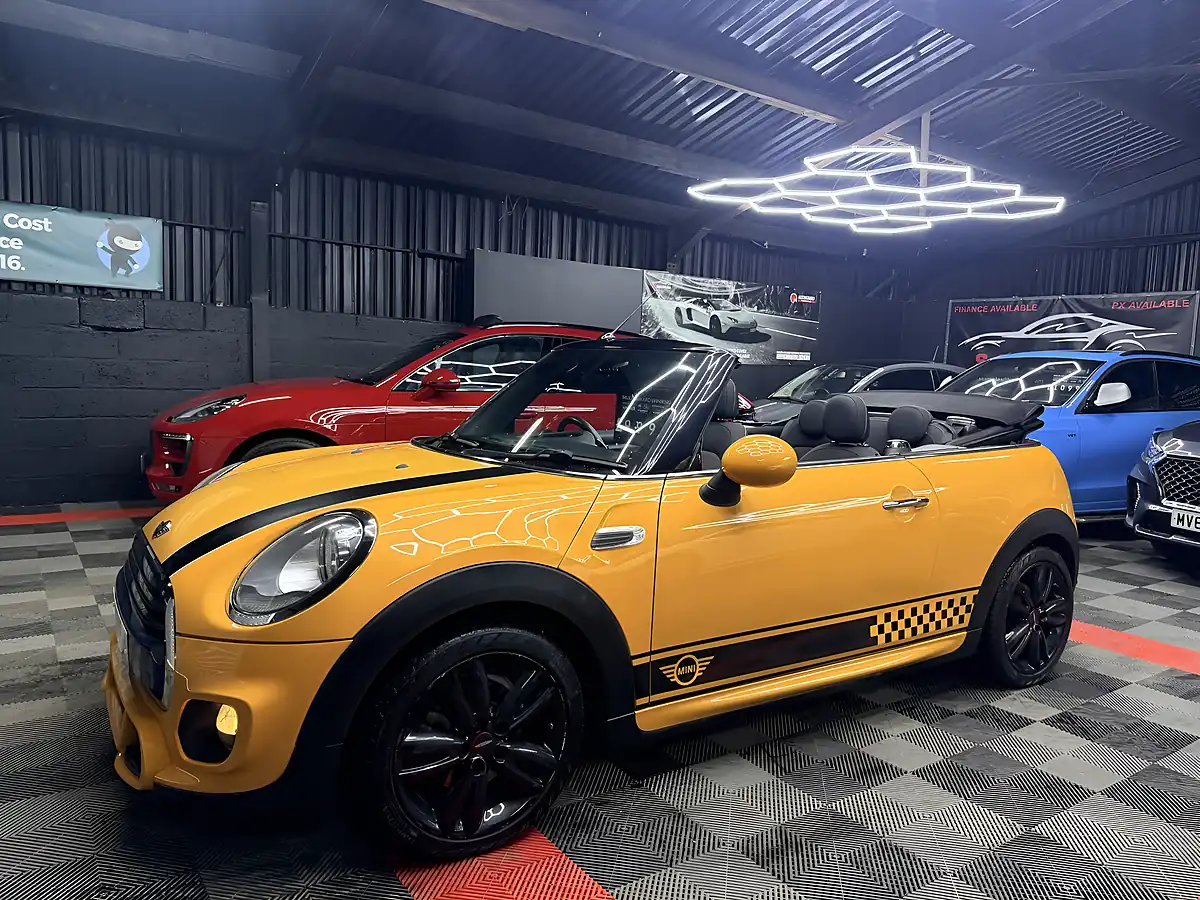 Used 2018 MINI Convertible Cooper Orange - Interior and Exterior details 14