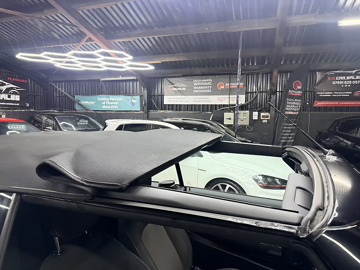 Used 2018 MINI Convertible Cooper Orange - Interior and Exterior details 16