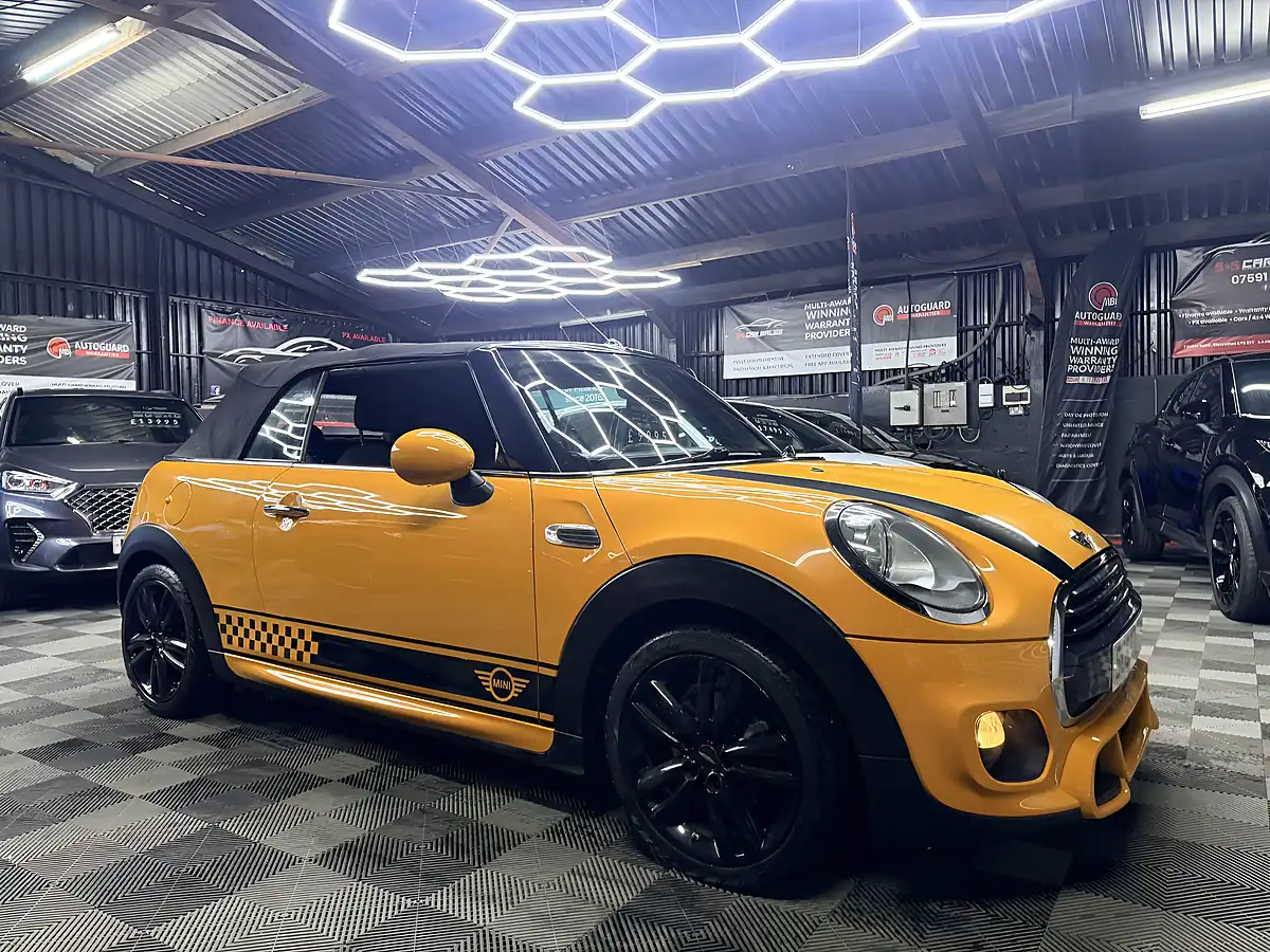 Used 2018 MINI Convertible Cooper Orange - Interior and Exterior details 7