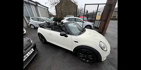 2018 MINI Convertible 1.5L Cooper