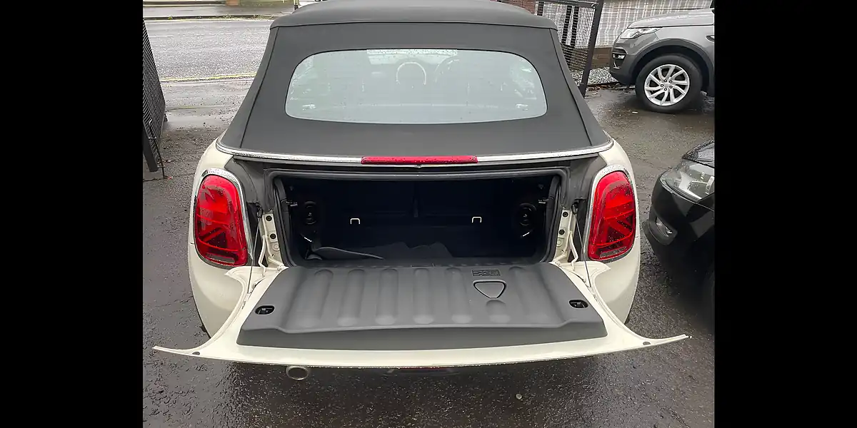 Used 2018 MINI Convertible Cooper Pearl White - Interior and Exterior details 12