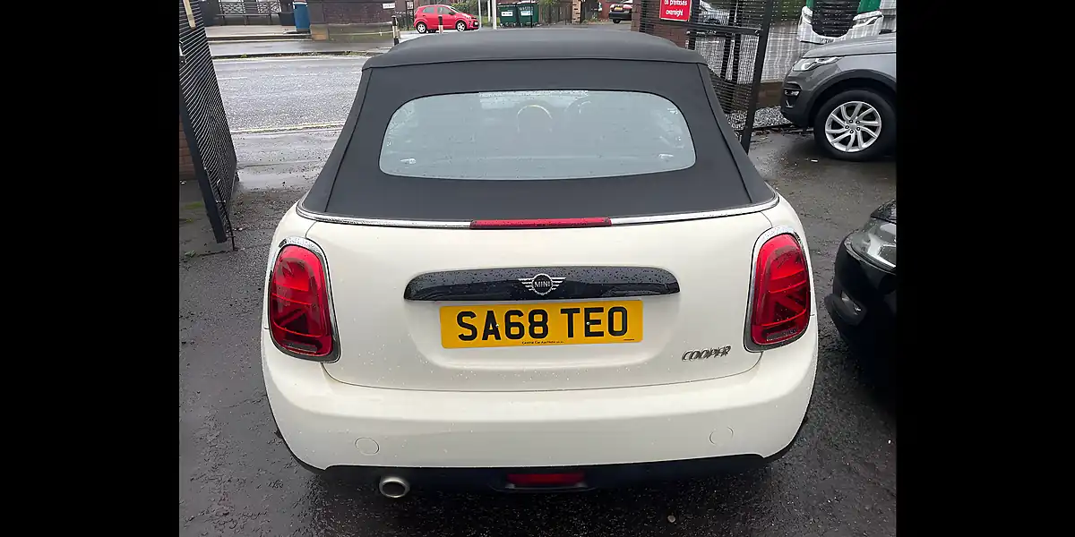 Used 2018 MINI Convertible Cooper Pearl White - Interior and Exterior details 6