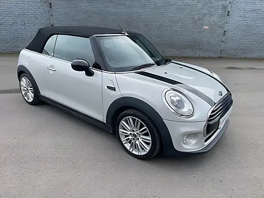 2018 MINI Convertible 1.5 Cooper D