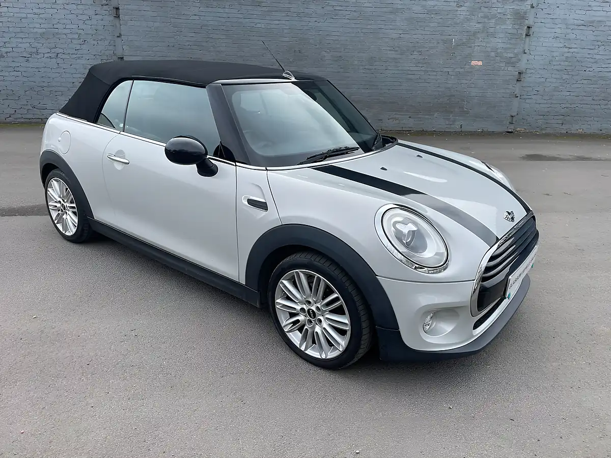 Used 2018 MINI Convertible Cooper Silver - Front View