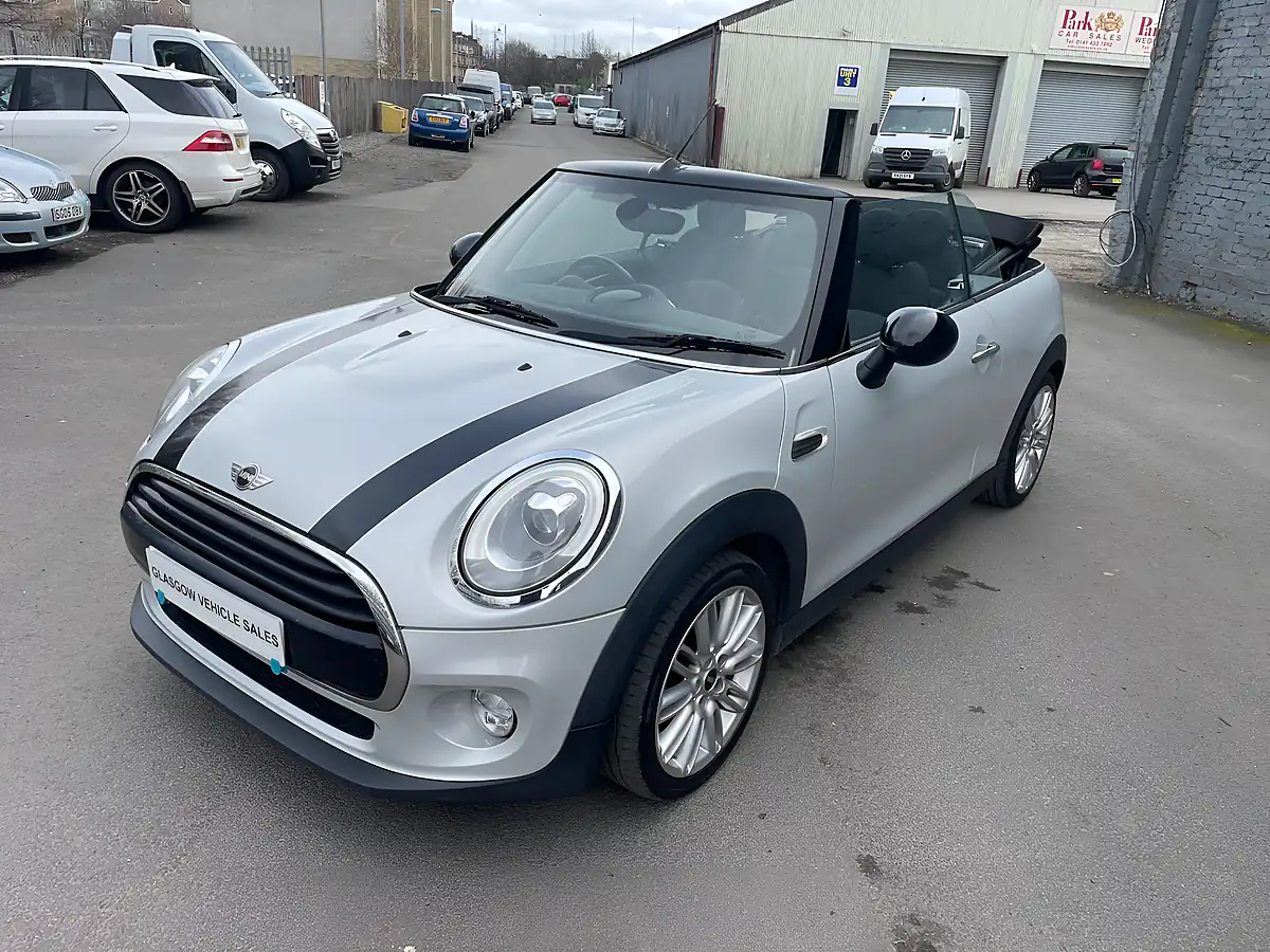 Used 2018 MINI Convertible Cooper Silver - Interior and Exterior details 12