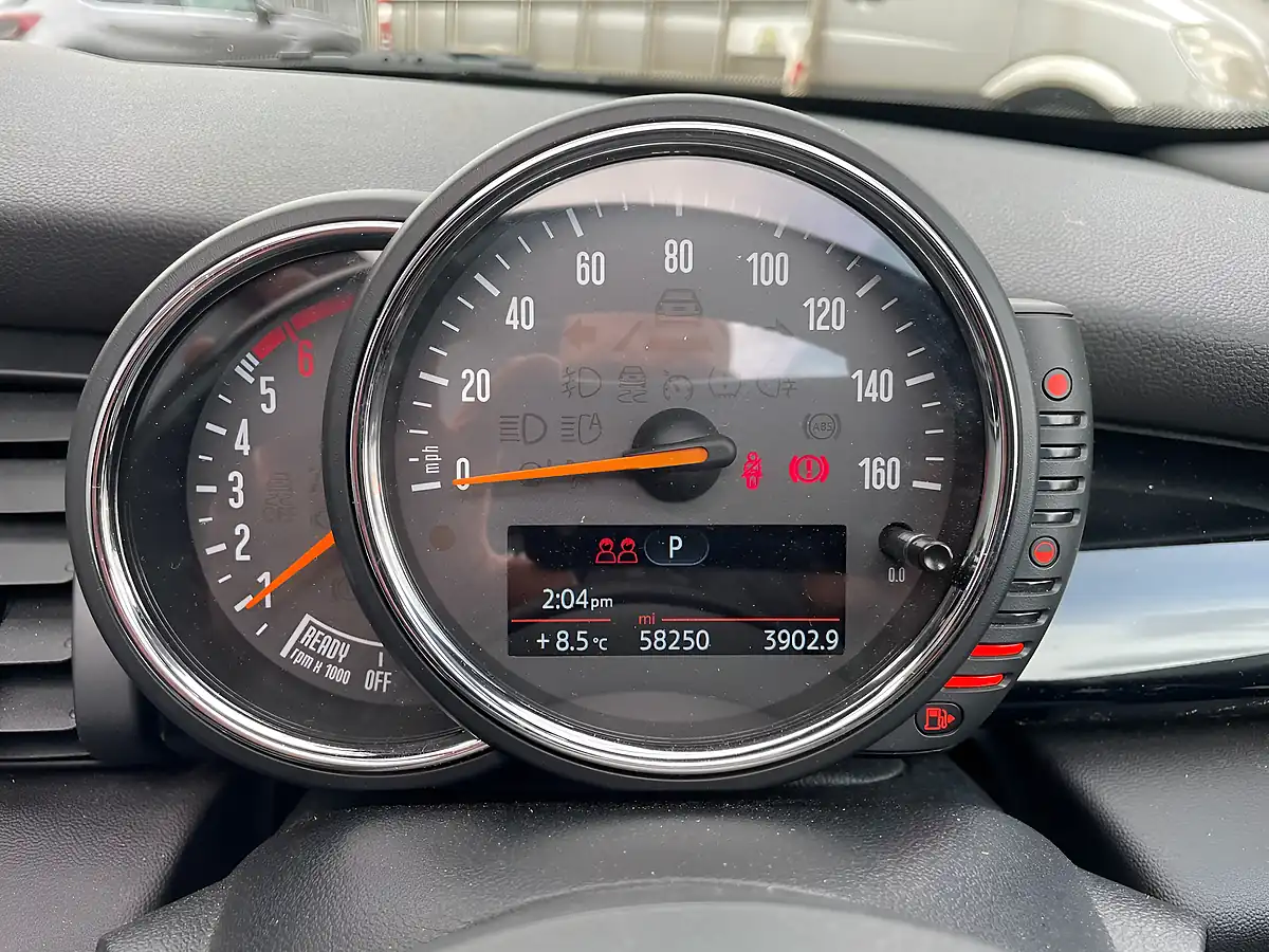 Used 2018 MINI Convertible Cooper Silver - Interior and Exterior details 19