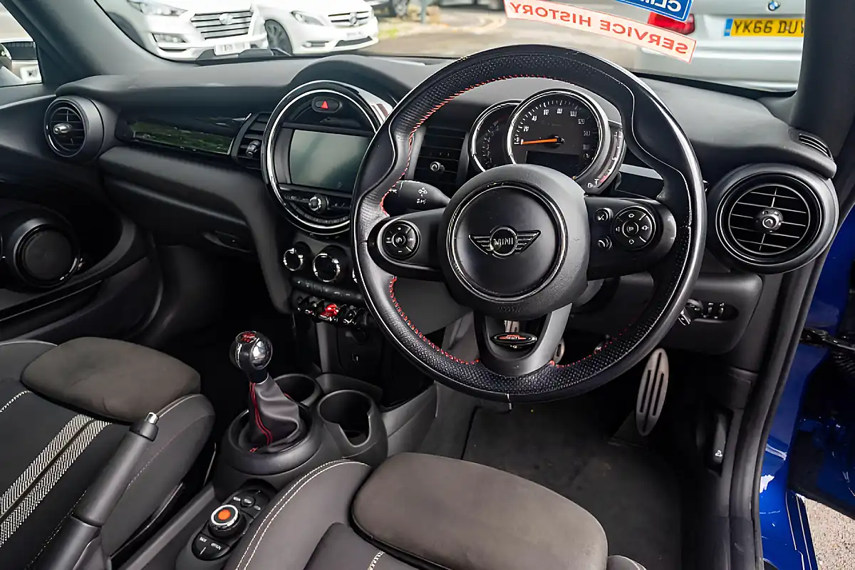 Used 2018 MINI Convertible Cooper Starlight Blue Metallic - Interior and Exterior details 17