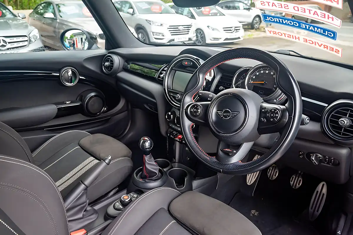 Used 2018 MINI Convertible Cooper Starlight Blue Metallic - Interior and Exterior details 2
