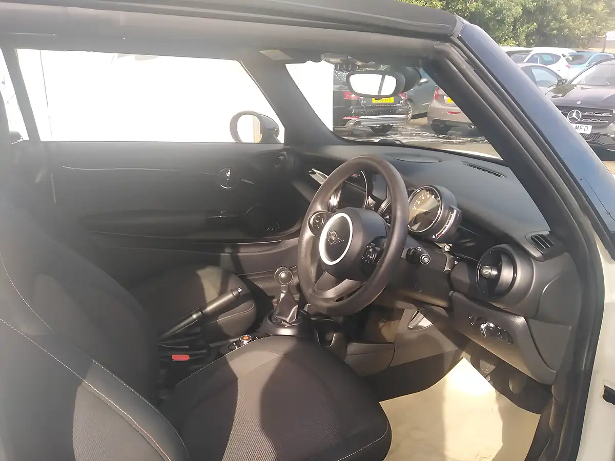 Used 2018 MINI Convertible Cooper White - Interior and Exterior details 8