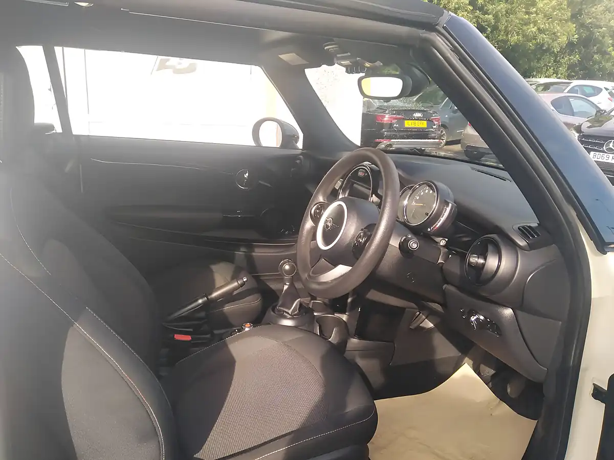 Used 2018 MINI Convertible Cooper White - Interior and Exterior details 9