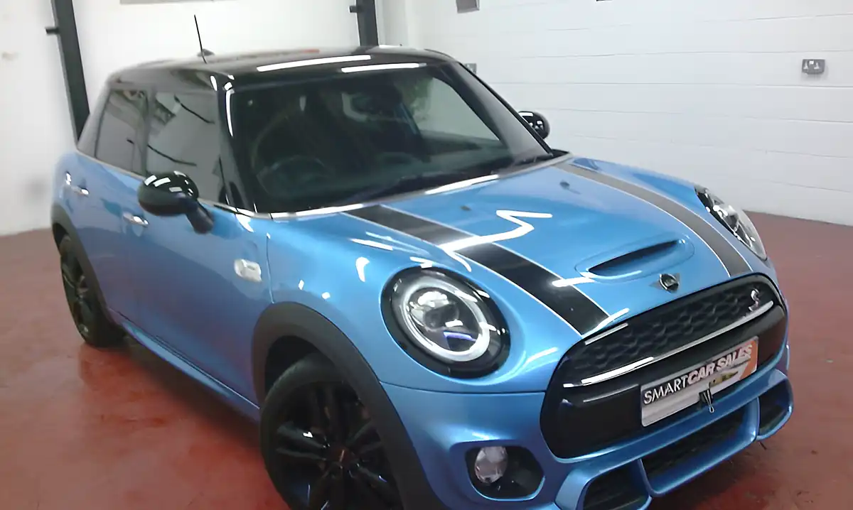 Used 2018 MINI Cooper S John Cooper Works Electric Blue - Front View