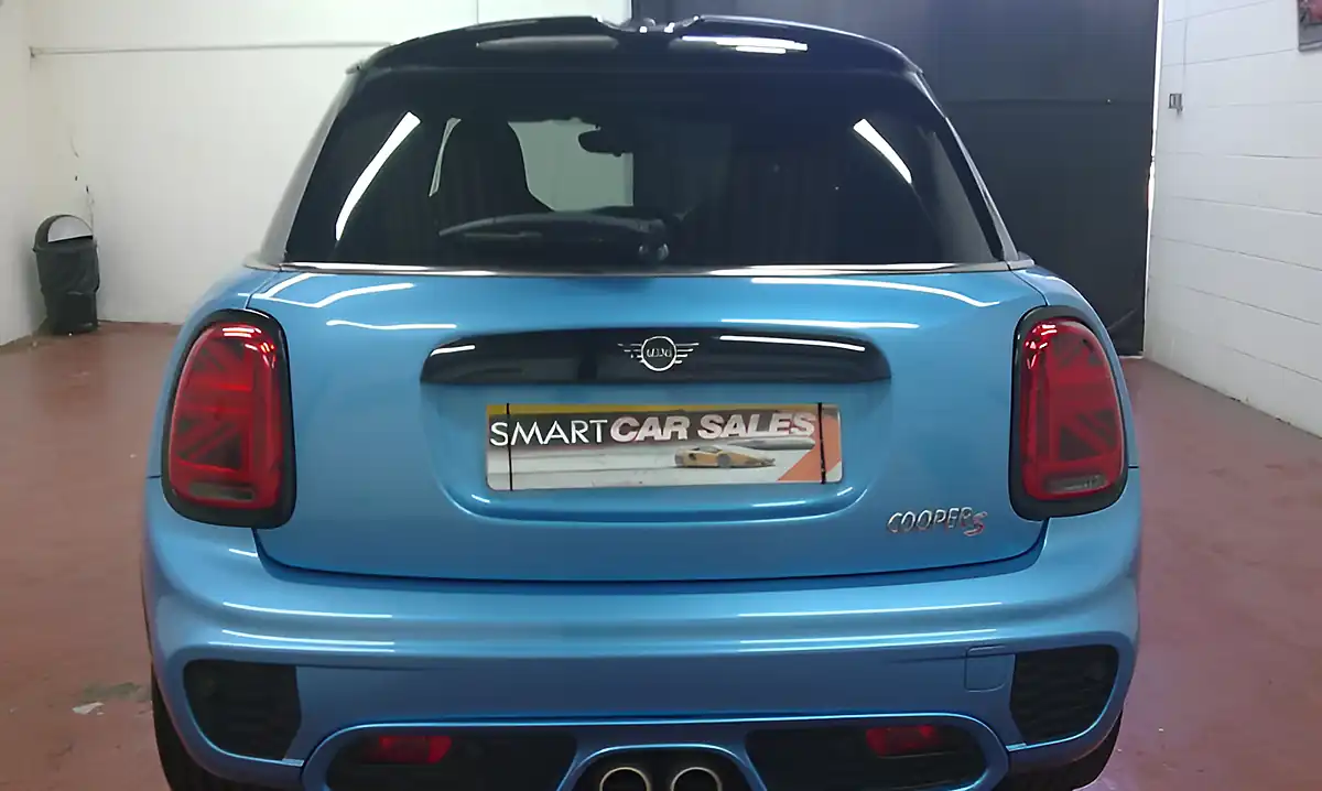 Used 2018 MINI Cooper S John Cooper Works Electric Blue - Interior and Exterior details 15