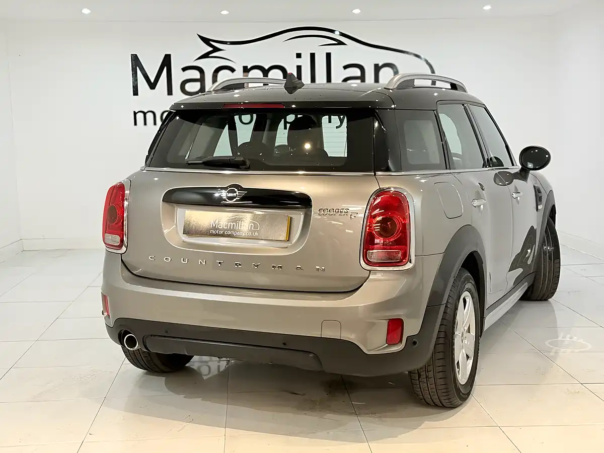 Used 2018 MINI Countryman Cooper ALL4 Silver - Interior and Exterior details 10