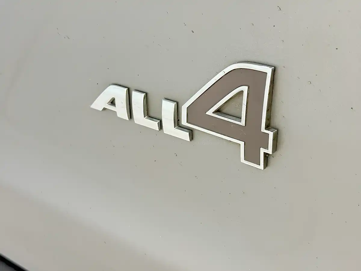 Used 2018 MINI Countryman Cooper ALL4 Silver - Interior and Exterior details 14
