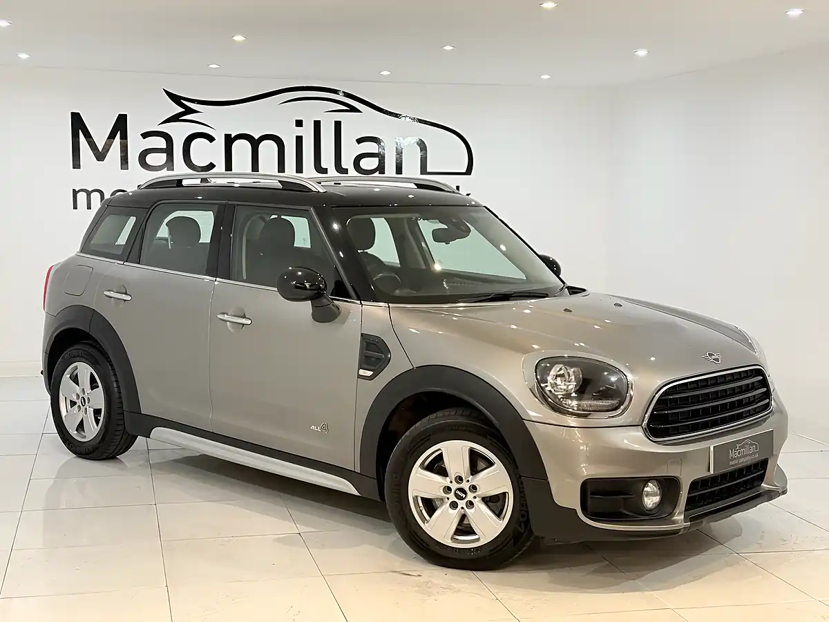 Used 2018 MINI Countryman Cooper ALL4 Silver - Interior and Exterior details 3