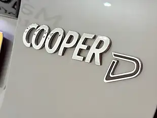 Used 2018 MINI Countryman Cooper ALL4 Silver - Interior and Exterior details 5
