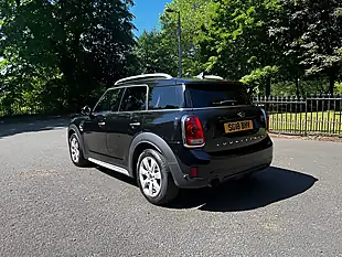 Used 2018 MINI Countryman Cooper Black - Interior and Exterior details 3