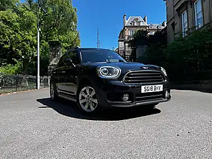 Used 2018 MINI Countryman Cooper Black - Interior and Exterior details 5