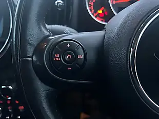 Used 2018 MINI Countryman Cooper Blue - Interior and Exterior details 17