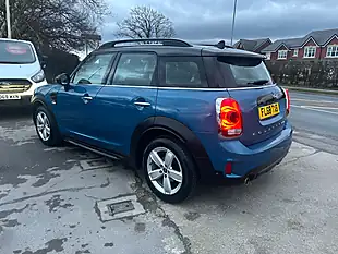 Used 2018 MINI Countryman Cooper Blue - Interior and Exterior details 2
