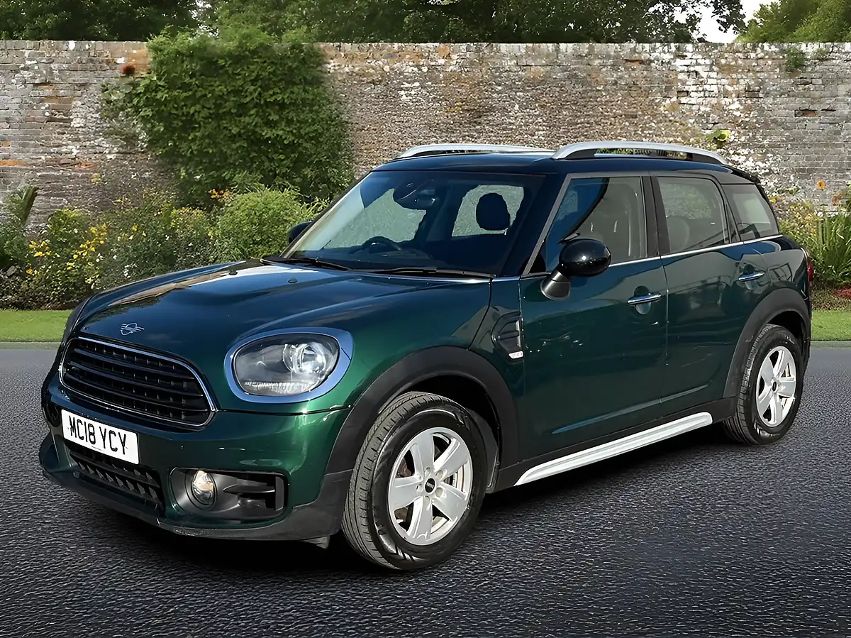 Used 2018 MINI Countryman Cooper Green - Interior and Exterior details 4