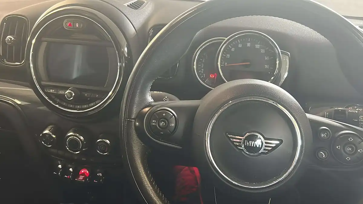 Used 2018 MINI Countryman Cooper Grey - Interior and Exterior details 16