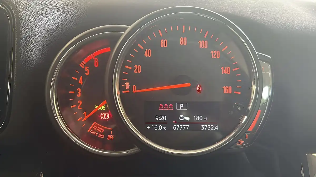 Used 2018 MINI Countryman Cooper Grey - Interior and Exterior details 18