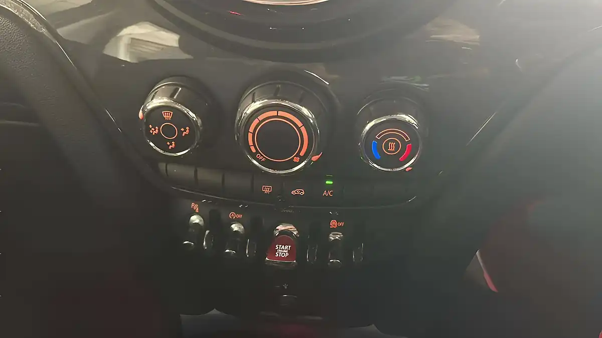 Used 2018 MINI Countryman Cooper Grey - Interior and Exterior details 19