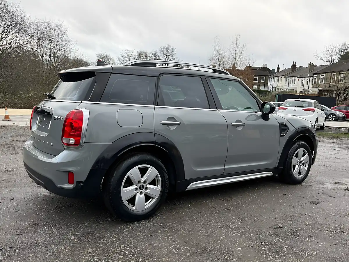 Used 2018 MINI Countryman Cooper Grey - Interior and Exterior details 7