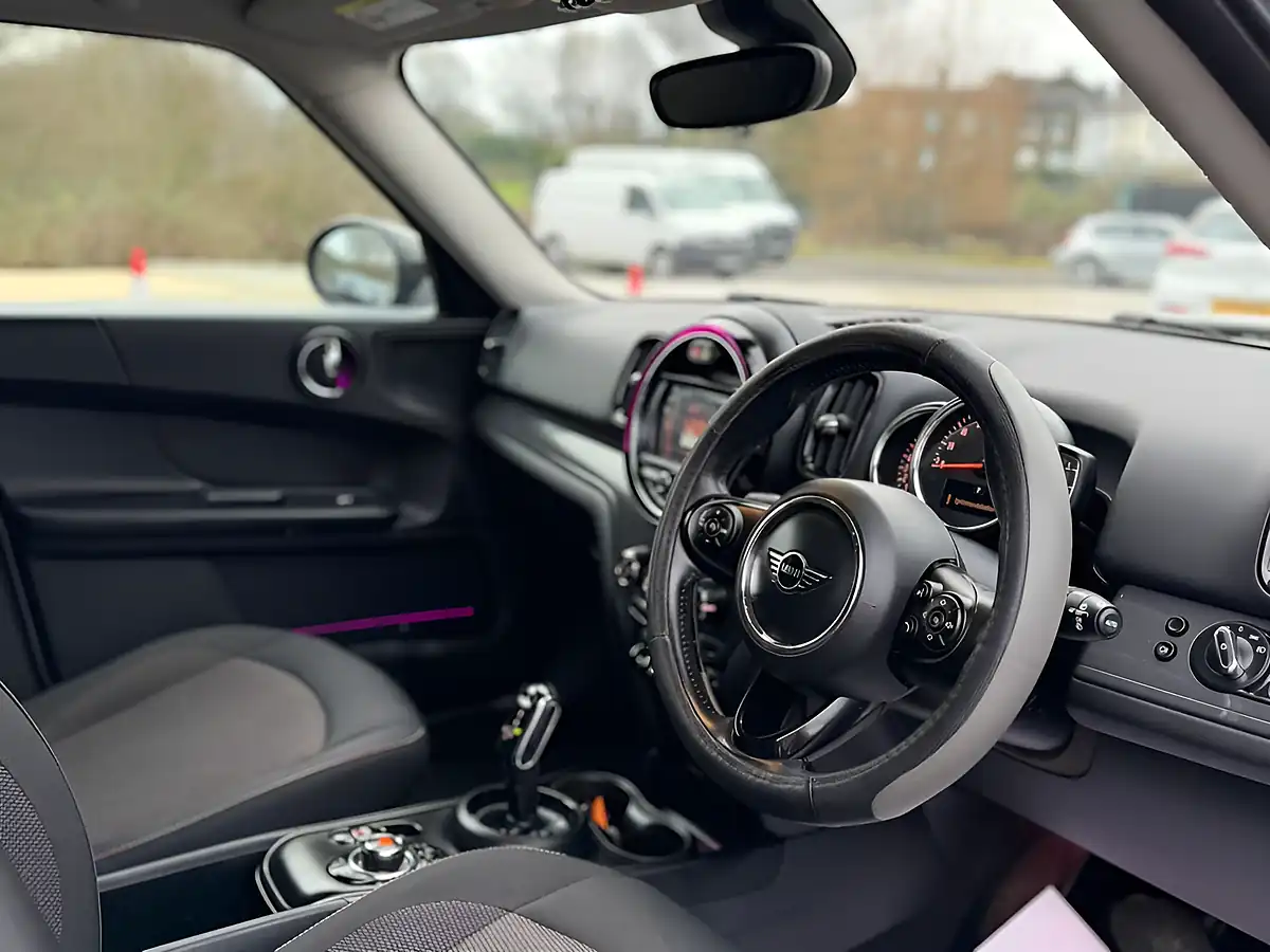 Used 2018 MINI Countryman Cooper Grey - Interior and Exterior details 12
