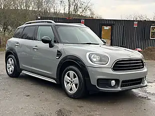 Used 2018 MINI Countryman Cooper Grey - Interior and Exterior details 4