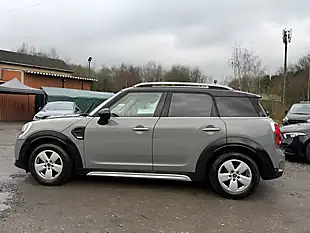 Used 2018 MINI Countryman Cooper Grey - Interior and Exterior details 9