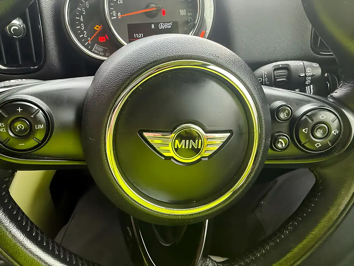 Used 2018 MINI Countryman Cooper - Interior and Exterior details 16