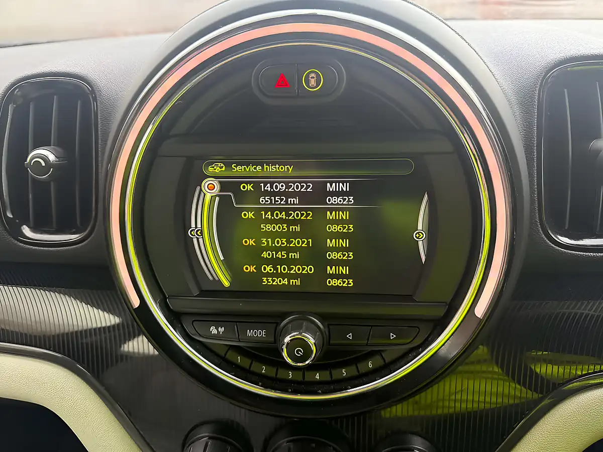 Used 2018 MINI Countryman Cooper - Interior and Exterior details 17