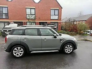 Used 2018 MINI Countryman Cooper - Interior and Exterior details 3