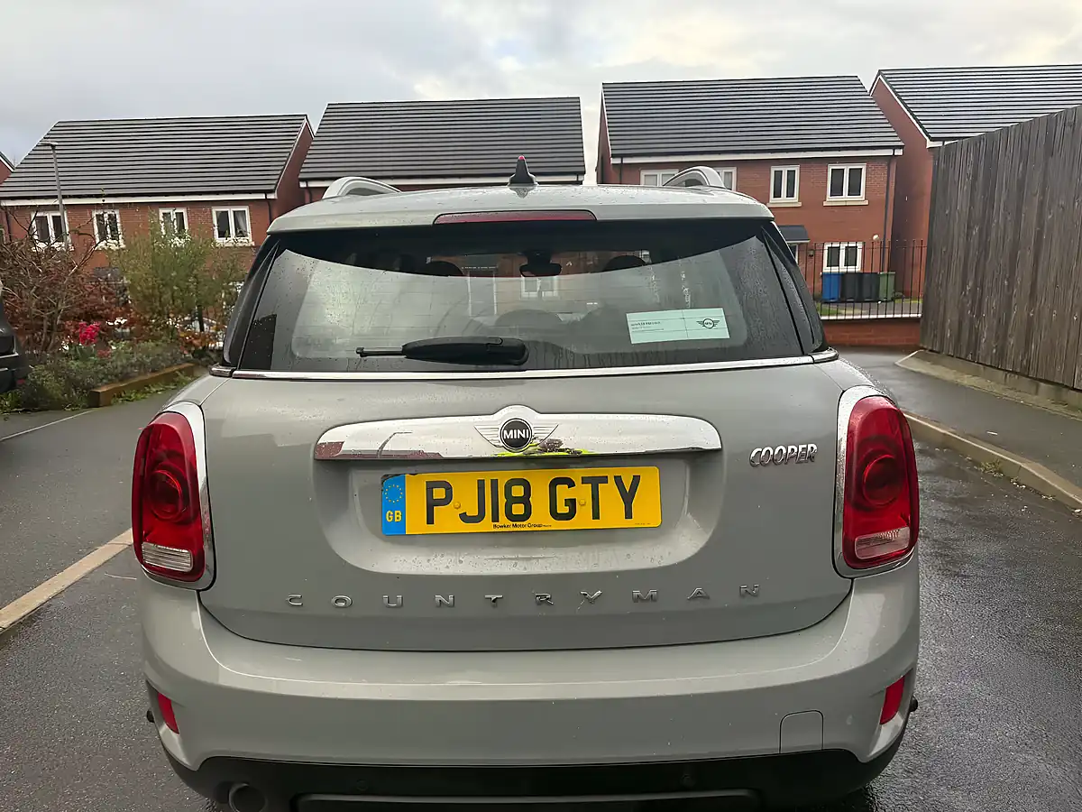 Used 2018 MINI Countryman Cooper - Interior and Exterior details 9