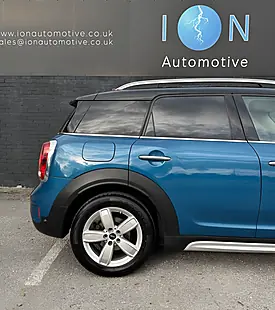 Used 2018 MINI Countryman Cooper Island Blue Met - Interior and Exterior details 10
