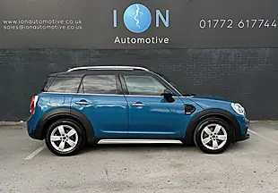 Used 2018 MINI Countryman Cooper Island Blue Met - Interior and Exterior details 3