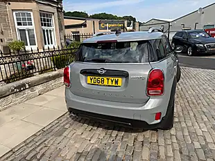 Used 2018 MINI Countryman Cooper Moonwalk Grey - Interior and Exterior details 10