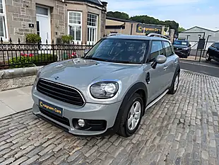 Used 2018 MINI Countryman Cooper Moonwalk Grey - Interior and Exterior details 17