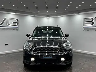 Used 2018 MINI Countryman Cooper S Black - Interior and Exterior details 4