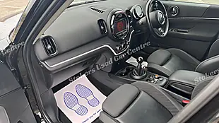 Used 2018 MINI Countryman Cooper S Black - Interior and Exterior details 13