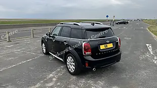 Used 2018 MINI Countryman Cooper S Black - Interior and Exterior details 6
