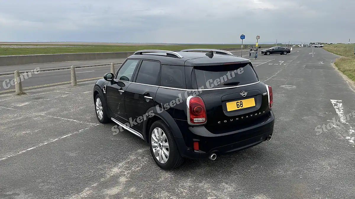Used 2018 MINI Countryman Cooper S Black - Interior and Exterior details 6
