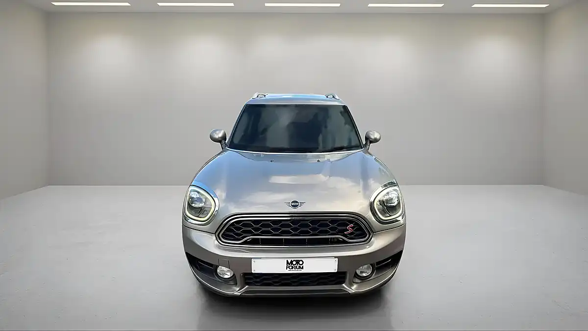 Used 2018 MINI Countryman Cooper S Silver - Interior and Exterior details 13