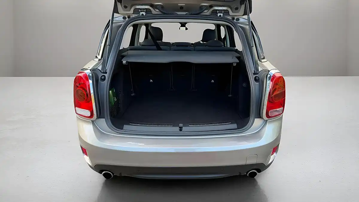 Used 2018 MINI Countryman Cooper S Silver - Interior and Exterior details 19