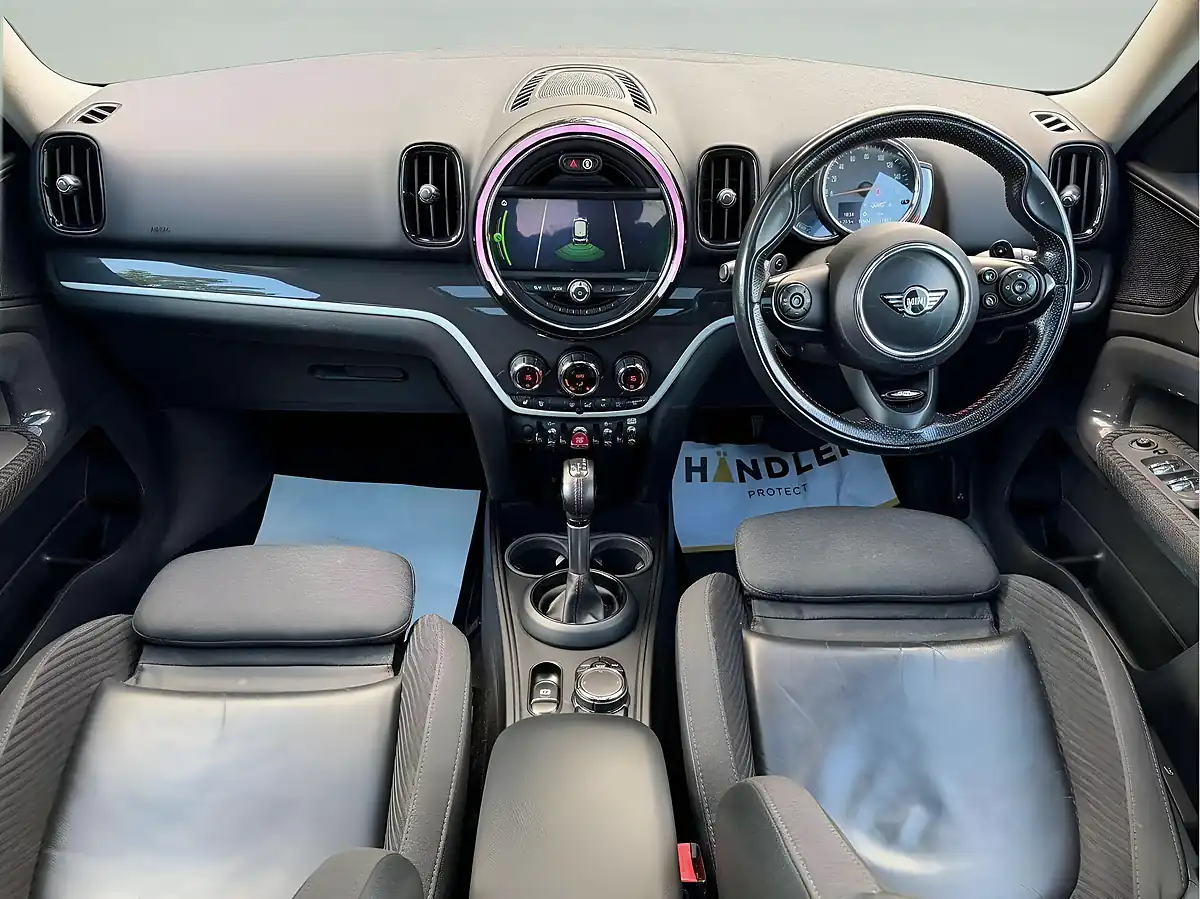 Used 2018 MINI Countryman Cooper S Silver - Interior and Exterior details 6