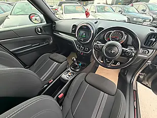 Used 2018 MINI Countryman Cooper S Sport Silver - Interior and Exterior details 12
