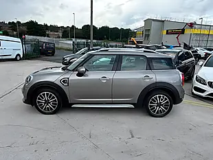 Used 2018 MINI Countryman Cooper S Sport Silver - Interior and Exterior details 8